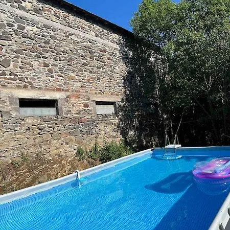 Maison La Pierre Du Lezard Nature Auvergne-rhone-alpes Semesterbostad *