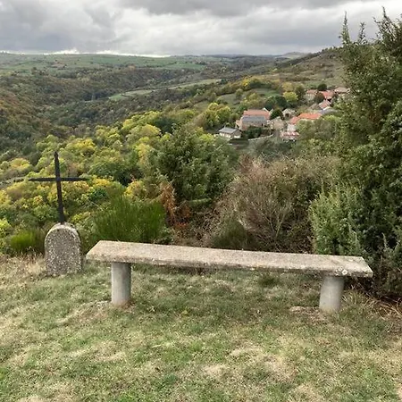 Semesterbostad Maison La Pierre Du Lezard Nature Auvergne-rhone-alpes