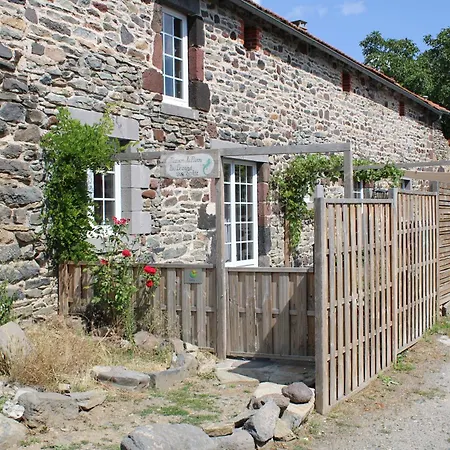 Maison La Pierre Du Lézard Nature Auvergne-rhône-alpes * Laurie