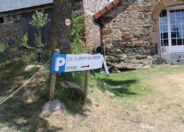 Maison La Pierre Du Lezard Nature Auvergne-rhone-alpes Laurie